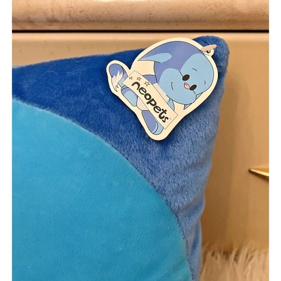 NEW WITH TAGS VINTAGE NEOPETS BLUE KACHEEK STUFFED PILLOW PLUSH LIMITED TOO RARE - Picture 3 of 5